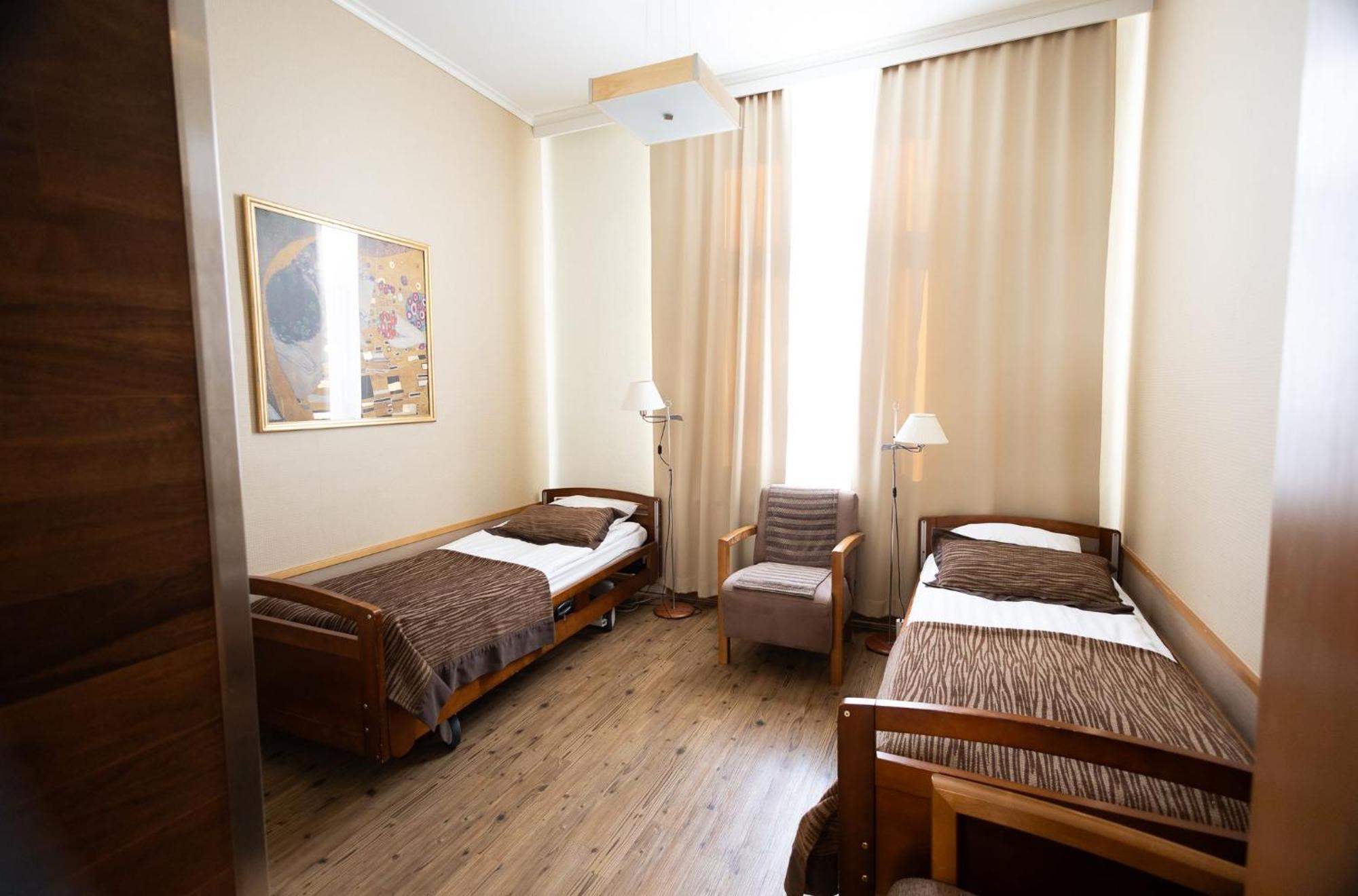 Hotel Kruunupuisto ปุงกาฮารียู ภายนอก รูปภาพ