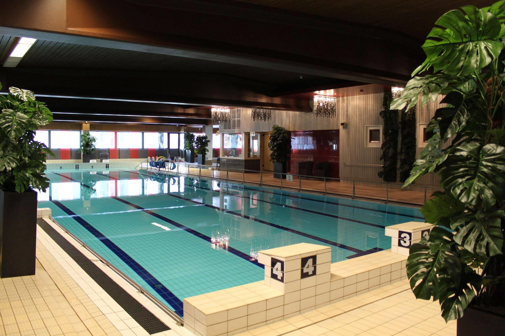 Hotel Kruunupuisto ปุงกาฮารียู ภายนอก รูปภาพ
