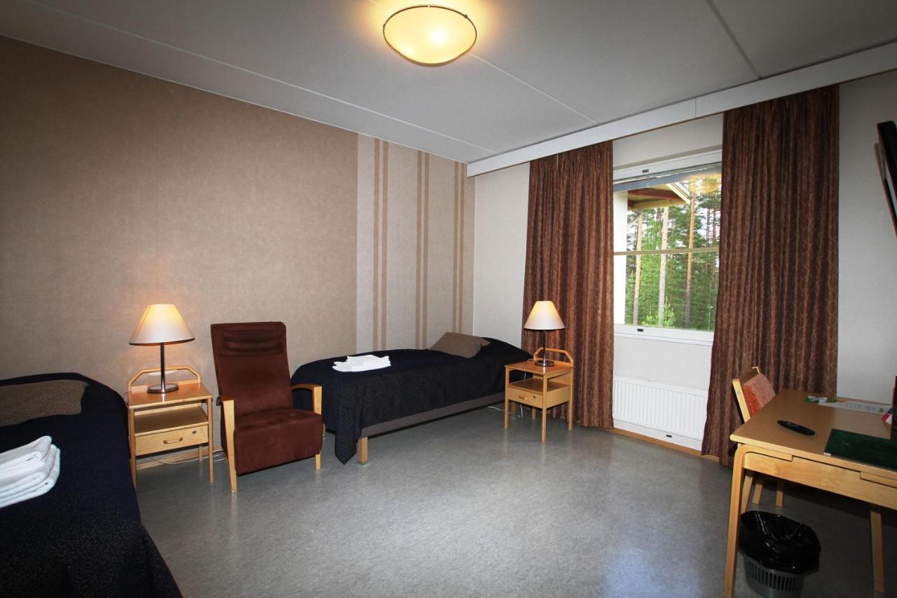 Hotel Kruunupuisto ปุงกาฮารียู ภายนอก รูปภาพ